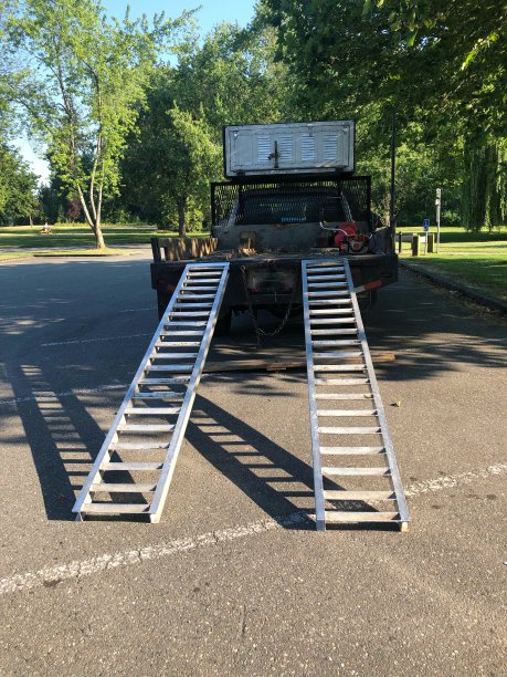 汽车坡道图片下载