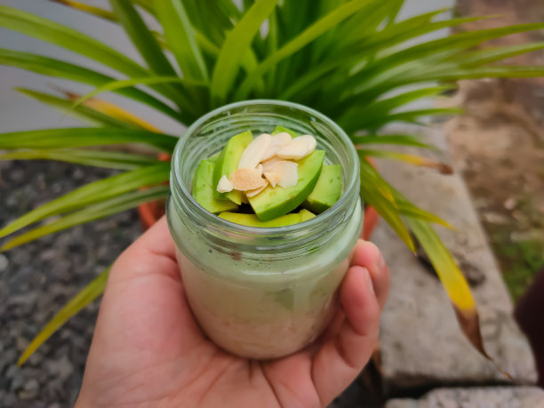 鳄梨酸奶罐图片下载