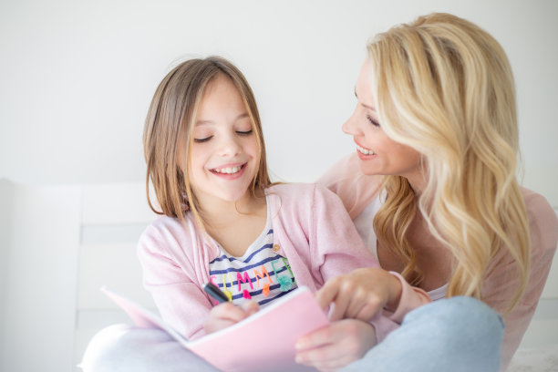 学习与母亲图片下载