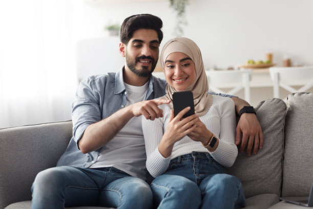 在线电话，移动应用程序，提供和广告设备图片下载