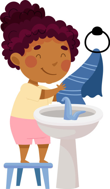 可爱的非裔美国女孩站在旁边的凳子上图片下载