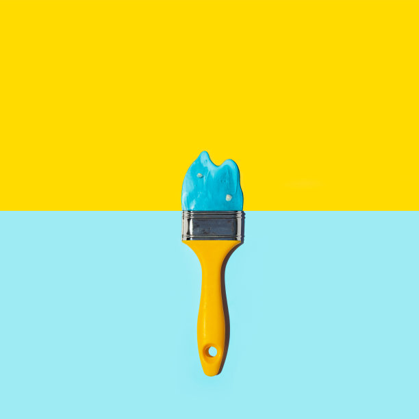 创意暑假拼贴-画笔与海;俯视图，最小概念，复制空间图片下载