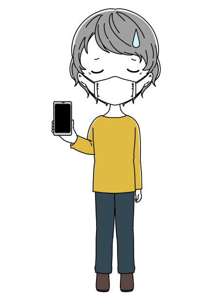 一位尴尬的祖母正在展示带面罩的智能手机的屏幕图片下载