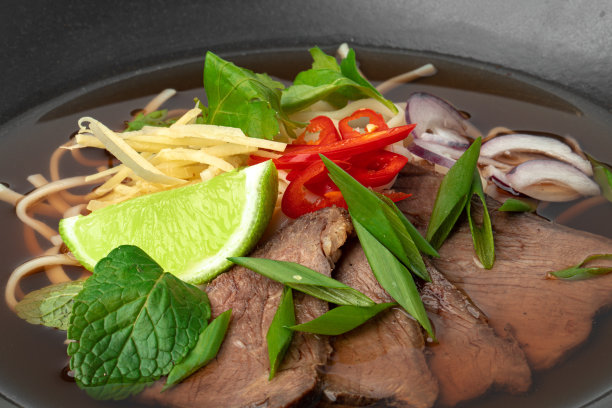 牛肉乌冬面亚洲汤图片下载