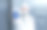 数字世界地图上的图片。男医生科学家穿着实验服，戴着防护眼镜和面罩站在室内图片下载