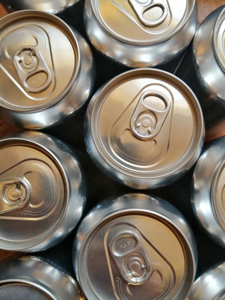罐啤酒图片下载