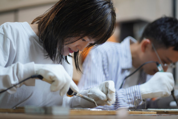 彩色玻璃体验图像图片下载