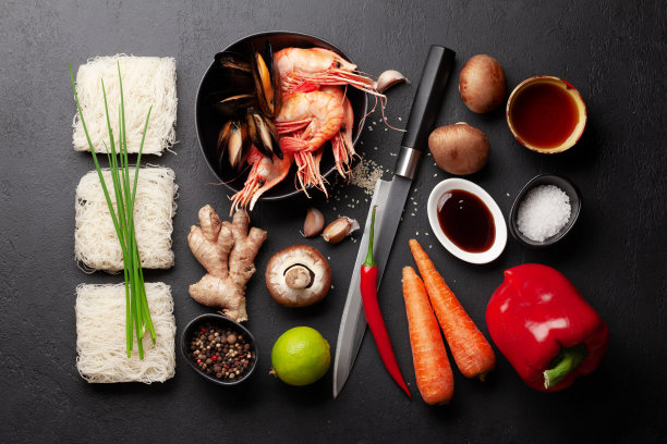 用锅煮的食材图片下载