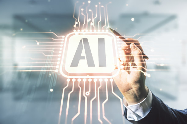 人的手与笔与抽象的虚拟人工智能符号全息图在模糊的办公室背景。Multiexposure图片下载