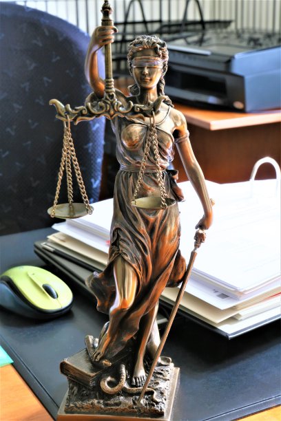 雕像的正义图片下载