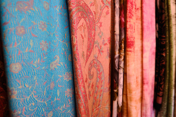 中东传统披肩集市图片下载