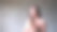 一个漂亮的年轻女子拿着冰咖啡喝图片下载