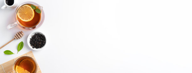 设计理念俯视图蜂蜜红茶与柠檬和薄荷。图片下载