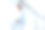 使用笔记本电脑。年轻英俊的男人白天在办公室里穿着正式的衣服图片下载