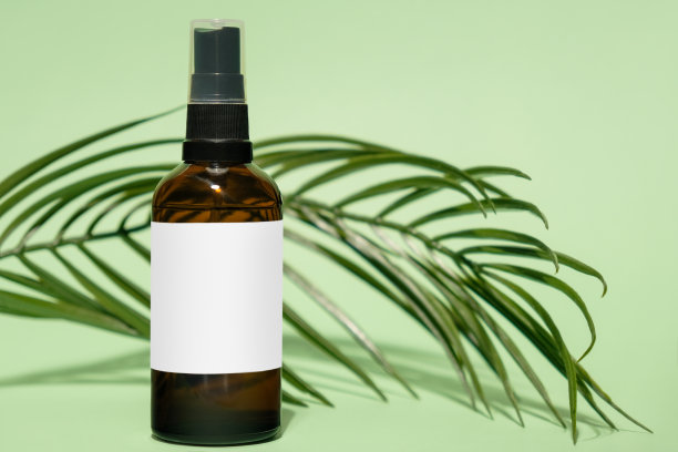 血清容器或胶束水瓶模型图片下载