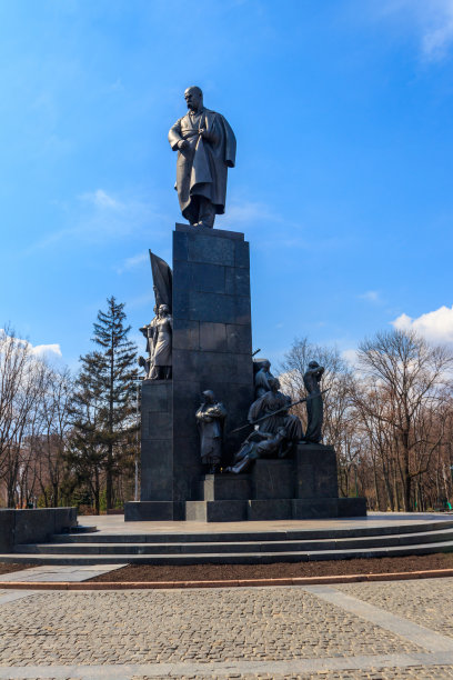 纪念乌克兰著名诗人塔拉斯舍甫琴科的纪念碑图片下载