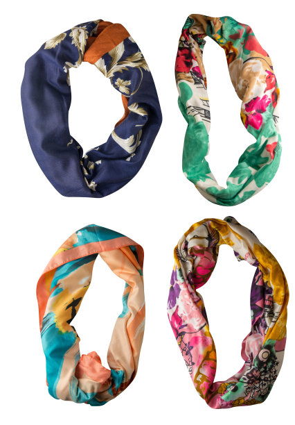 夏天的围巾。彩色的围巾。围巾俯视图图片下载