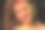积极的黑发女孩覆盖着黄色和粉红色的干油漆在胡里节图片下载
