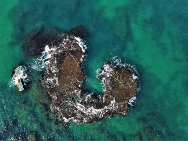 雅法-特拉维夫的仙女座岩石图片下载