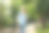 一个快乐的年轻女学生的肖像图片下载