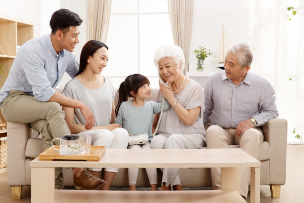 幸福家庭生活图片下载