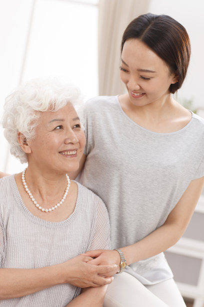 幸福快乐的母女图片下载