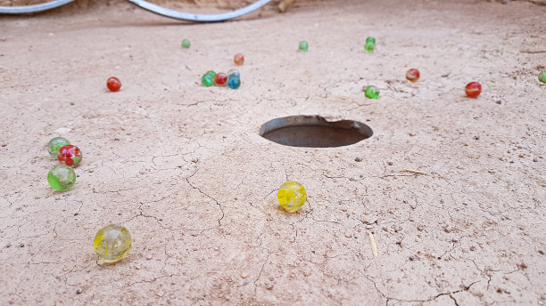 彩色玻璃球图片下载