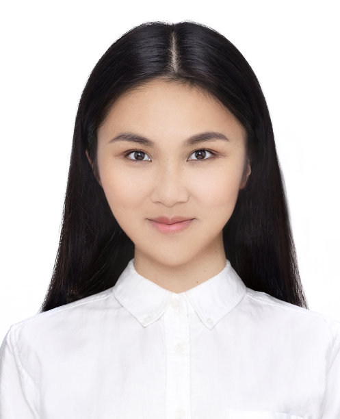 一个美丽的亚洲女人的照片booth肖像达到一个官方护照照片的标准。图片下载