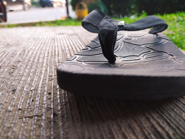 黑人凉鞋图片下载