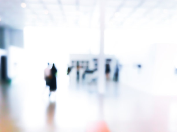 模糊的人在博物馆的形象;抽象模糊的背景图片下载