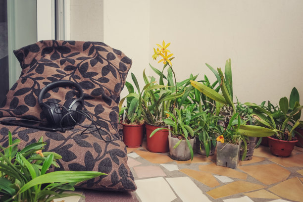 舒适舒适的阳台角落图片下载