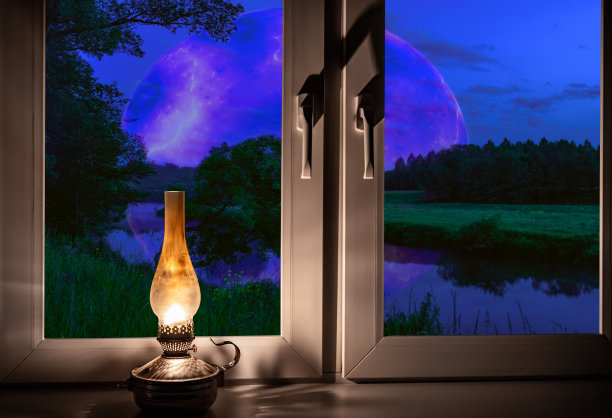 夜景窗外月老灯窗台图片下载