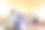 兴奋的多代同堂的家庭正在享受一场篮球比赛在家里。图片下载