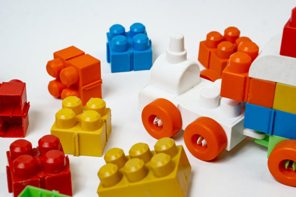 彩色塑料积木图片下载