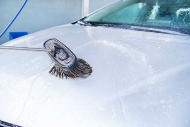 洗车。洗车站提供自助洗车服务。图片下载