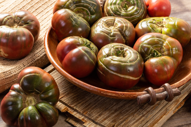 有机种植西红柿图片下载