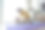 亚洲年轻母亲帮助她的孩子学习在瑜伽垫上爬图片下载