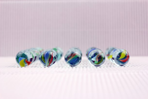 玻璃球弹珠组图片下载