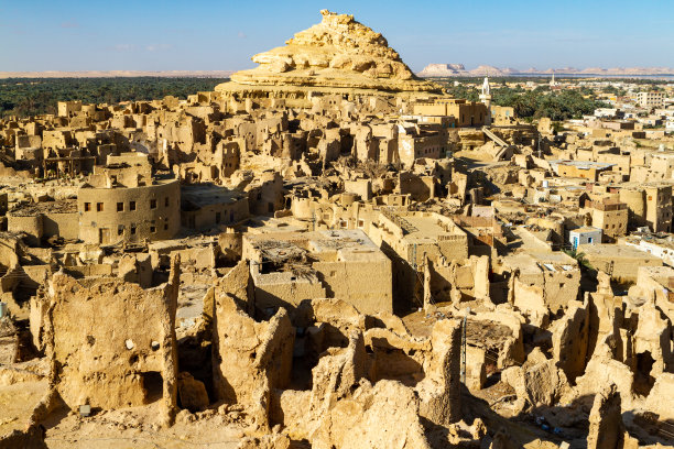 埃及撒哈拉沙漠中的锡瓦绿洲古镇图片下载