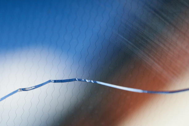 裂纹在挡风玻璃图片下载