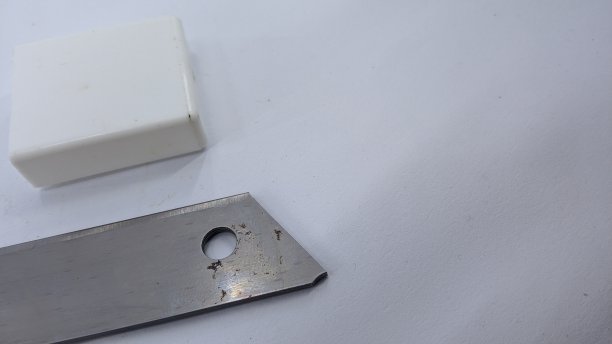 刀具和集装箱的新内容图片下载