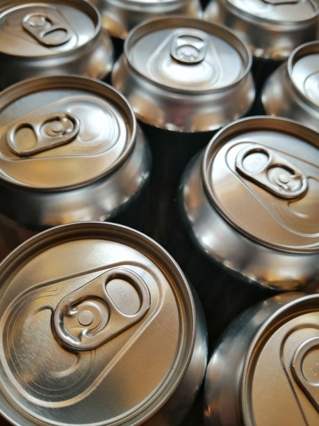 罐啤酒图片下载