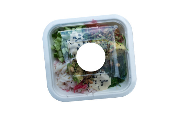 加州戳碗沙拉装在一个白色硬纸板外卖盒里。图片下载