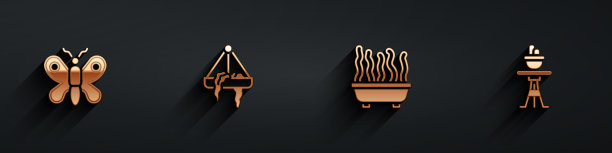 将蝴蝶花置于吊锅和桌上图片下载