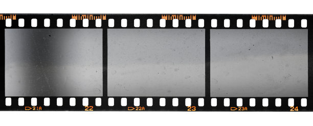 长35mm胶片或电影带空白帧或细胞在白色背景，只是混合在你的照片，使他们看起来复古图片下载