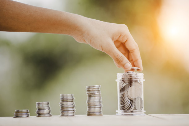 金融储蓄的概念图片下载