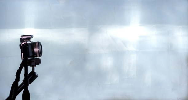 摄影师室内拍摄，爱好休闲概念，顶视图图片下载