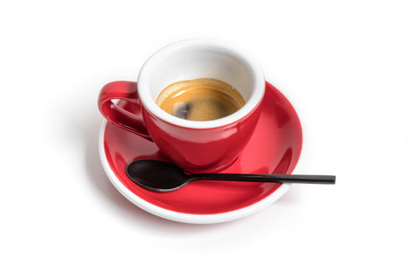一杯浓缩咖啡。红杯浓缩咖啡。图片下载