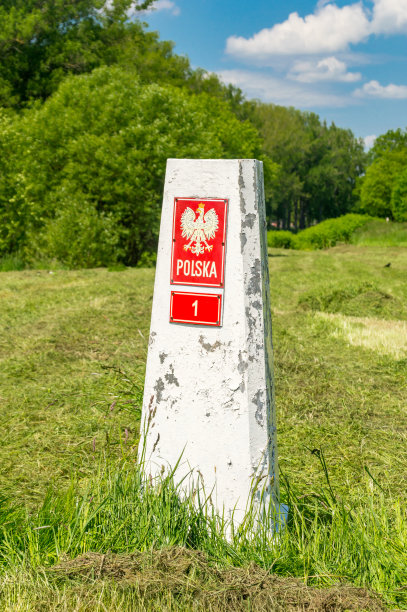 1号的边境哨所。位于波兰与德国和捷克共和国边境附近的边境哨所。图片下载