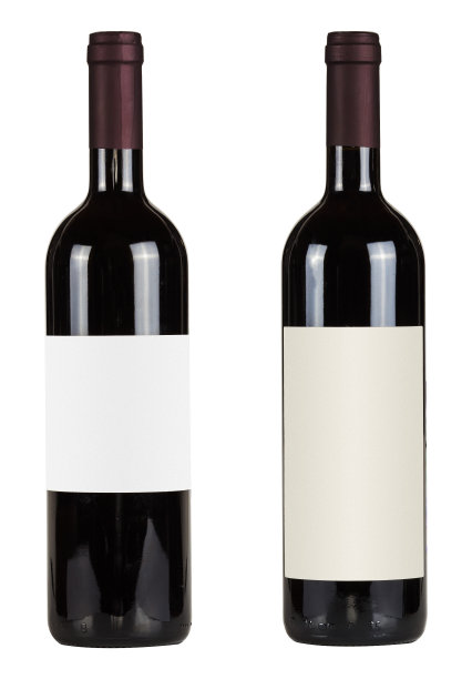 一套两瓶空白标签的红葡萄酒孤立在白色背景图片下载